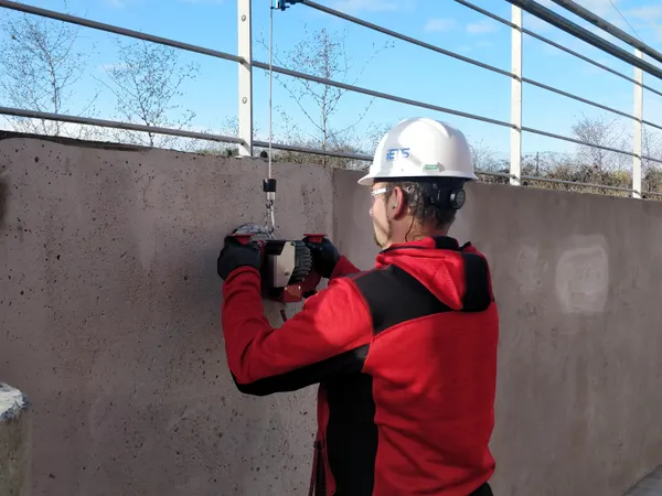 Wall Grinding
